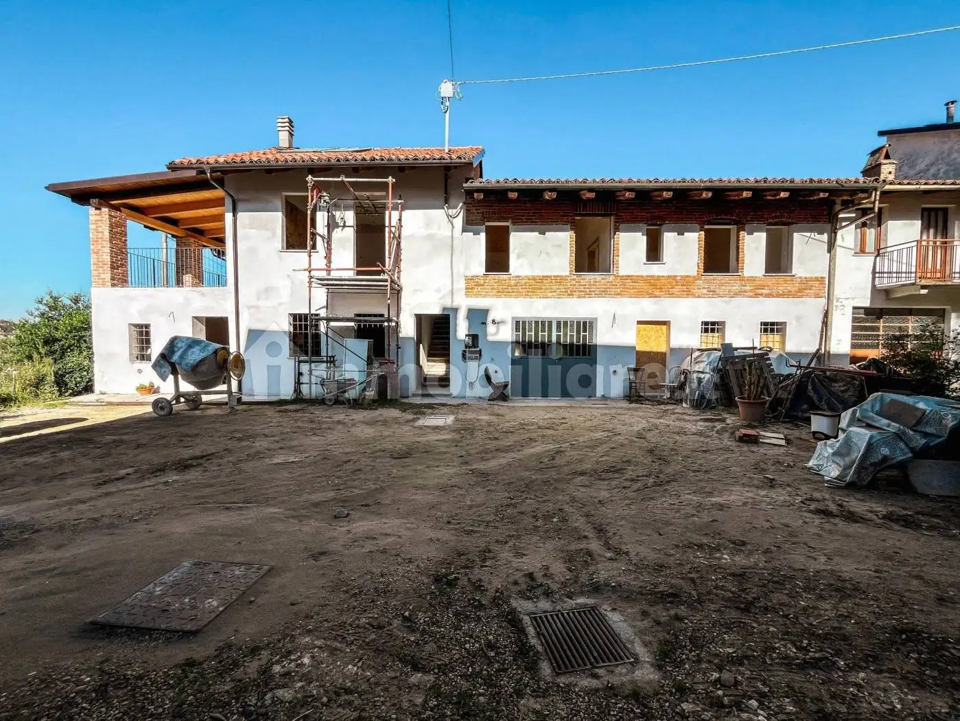 Villa unifamiliare via Santo Stefano Roero, Centro, Canale - foto 2