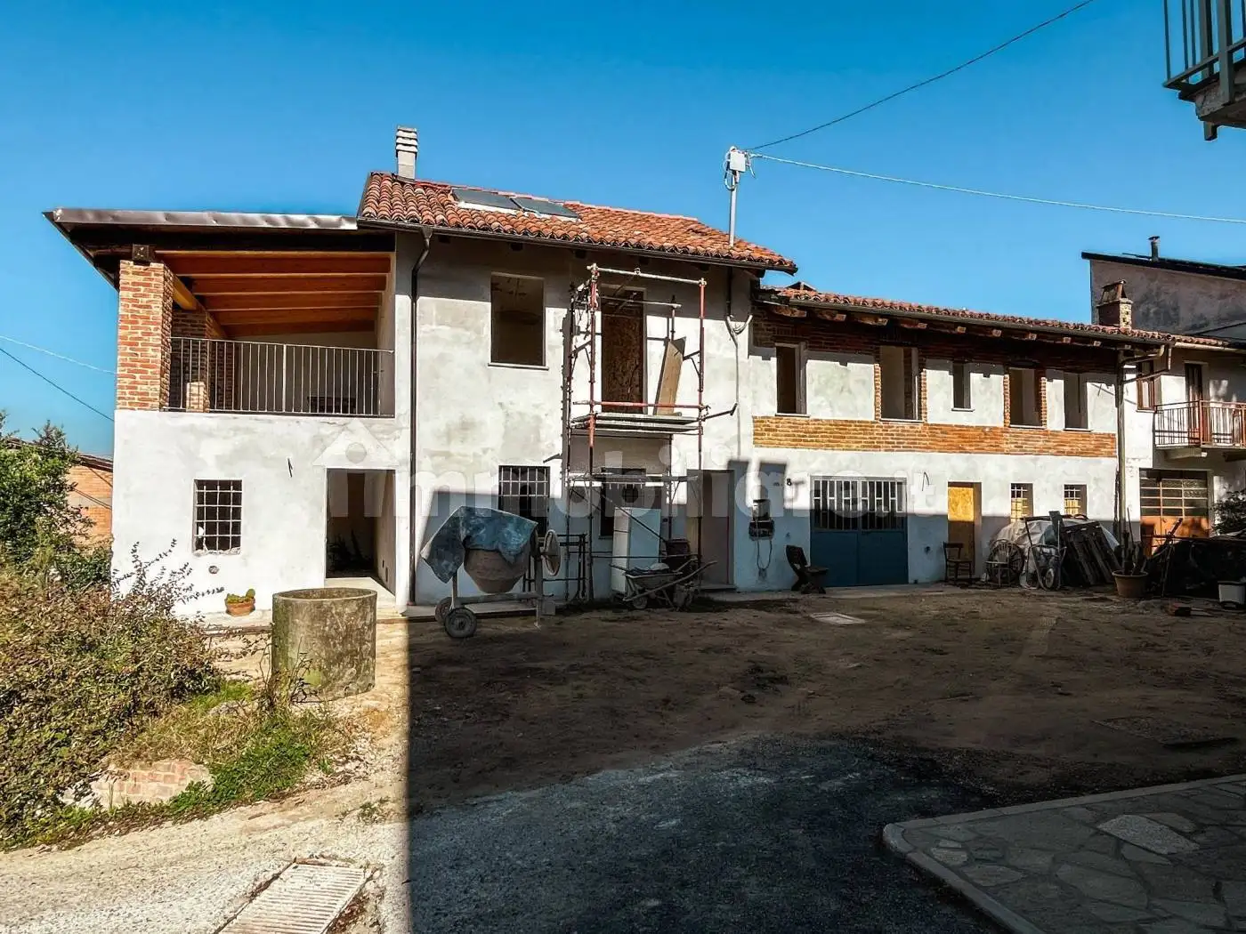 Villa unifamiliare via Santo Stefano Roero, Centro, Canale - foto 3