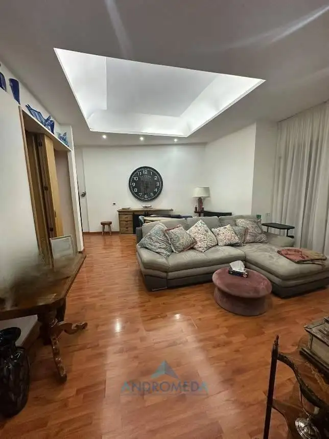 Appartamento in affitto a Napoli