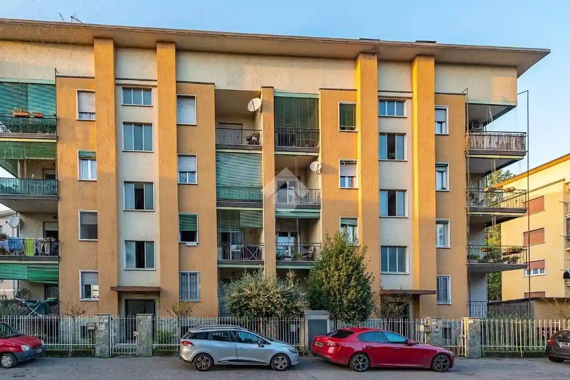Appartamento in vendita a Lainate