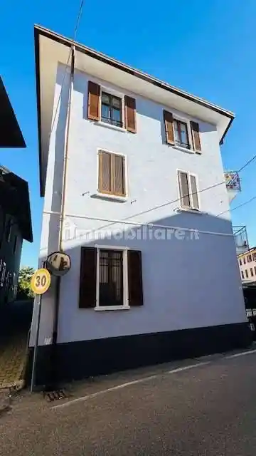 Casa indipendente in vendita a Cadorago