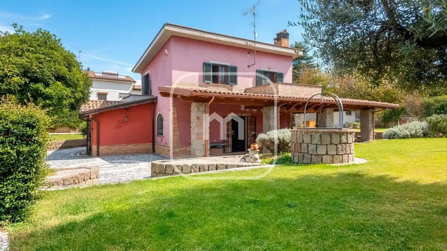 Villa in vendita a Zagarolo