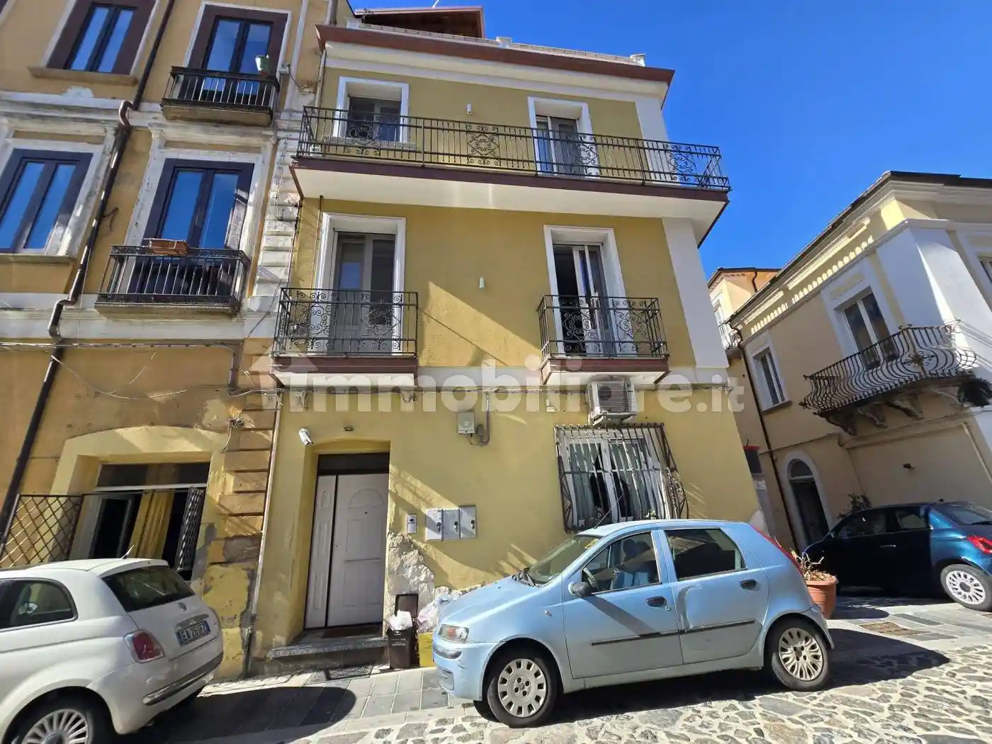 Terratetto unifamiliare via Francesco Fiorentino 21, Centro, Vibo Valentia - foto 2