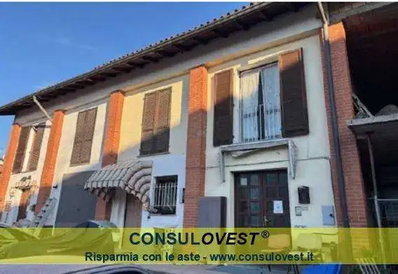 Appartamento in asta a Venegono Inferiore