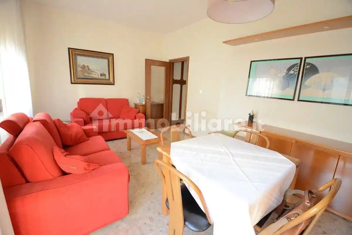 Trilocale via Antonio Gramsci 12, Cavenago di Brianza - foto 3