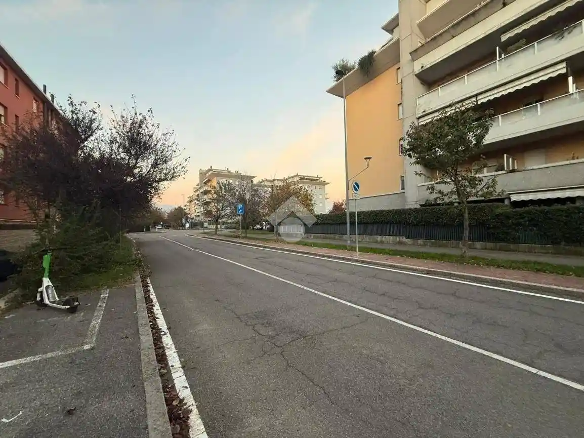 Bilocale via Monte Grigna 2, Celadina, Boccaleone, Bergamo - foto 3