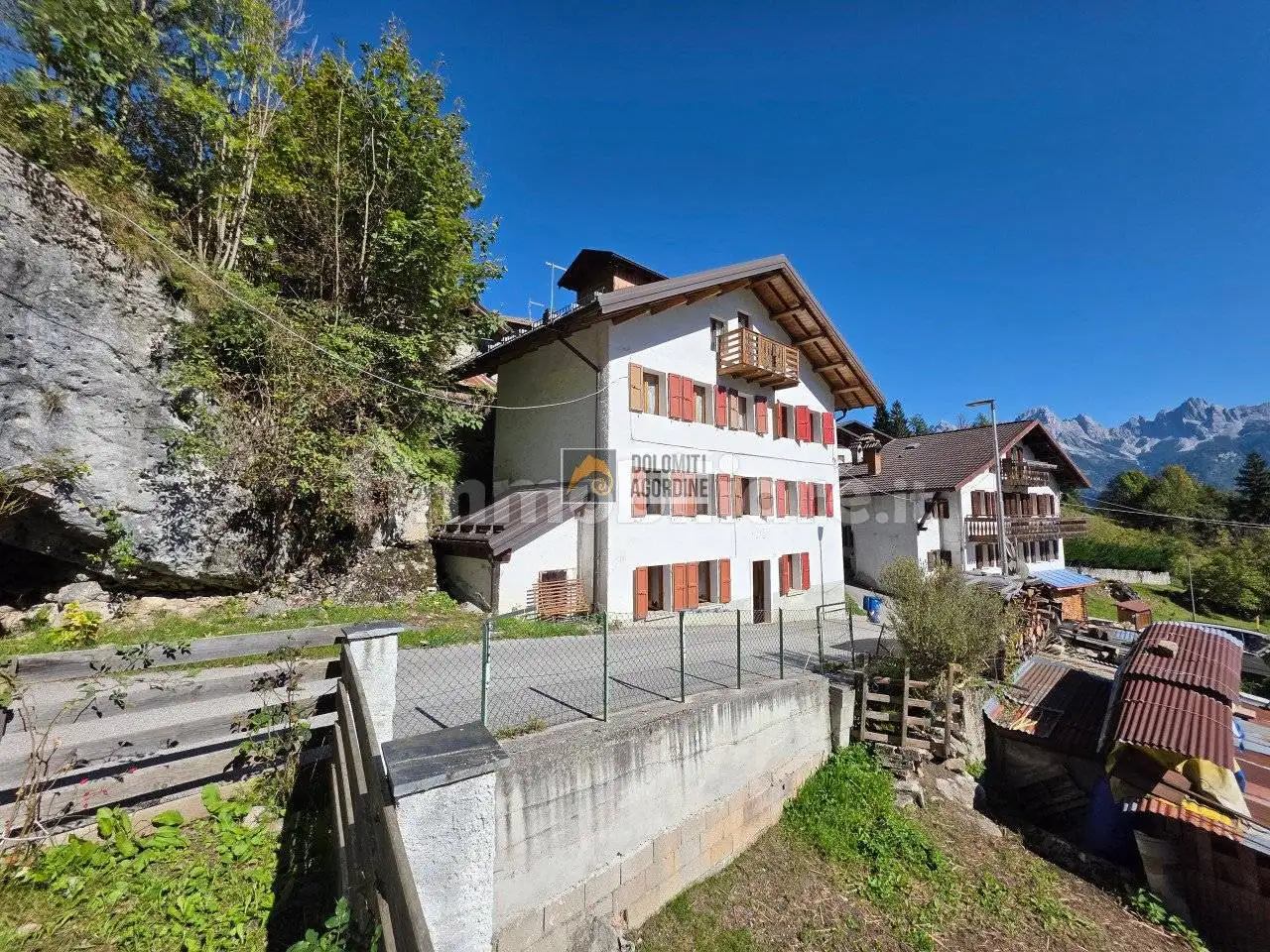 Casa indipendente in vendita a Voltago Agordino