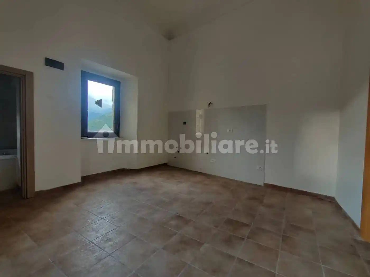 Trilocale ottimo stato, secondo piano, Centro, Bussi sul Tirino - foto 5