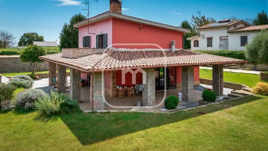 Villa in vendita a Zagarolo
