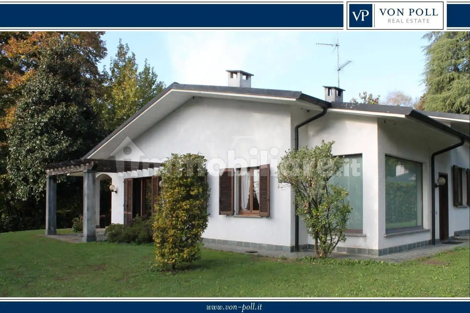 Villa in vendita a Carimate