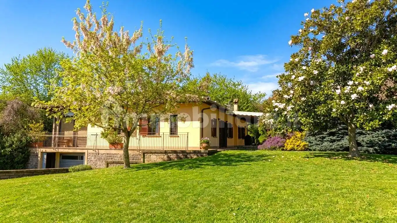 Villa in vendita a Trevignano Romano