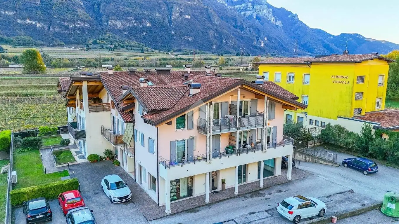 Trilocale viale Alcide Degasperi 6, Centro, Avio - foto 2