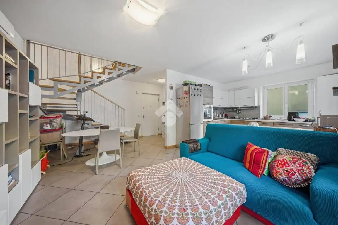 Trilocale viale Alcide Degasperi 6, Centro, Avio - foto 4