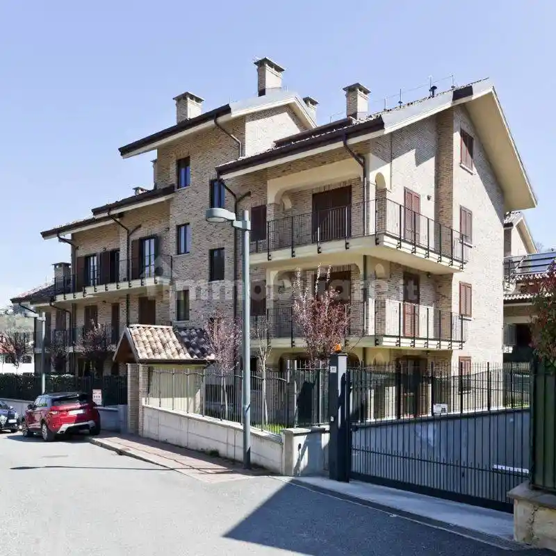 Trilocale via Ettore Fico 9, Centro, Castiglione Torinese - foto 2