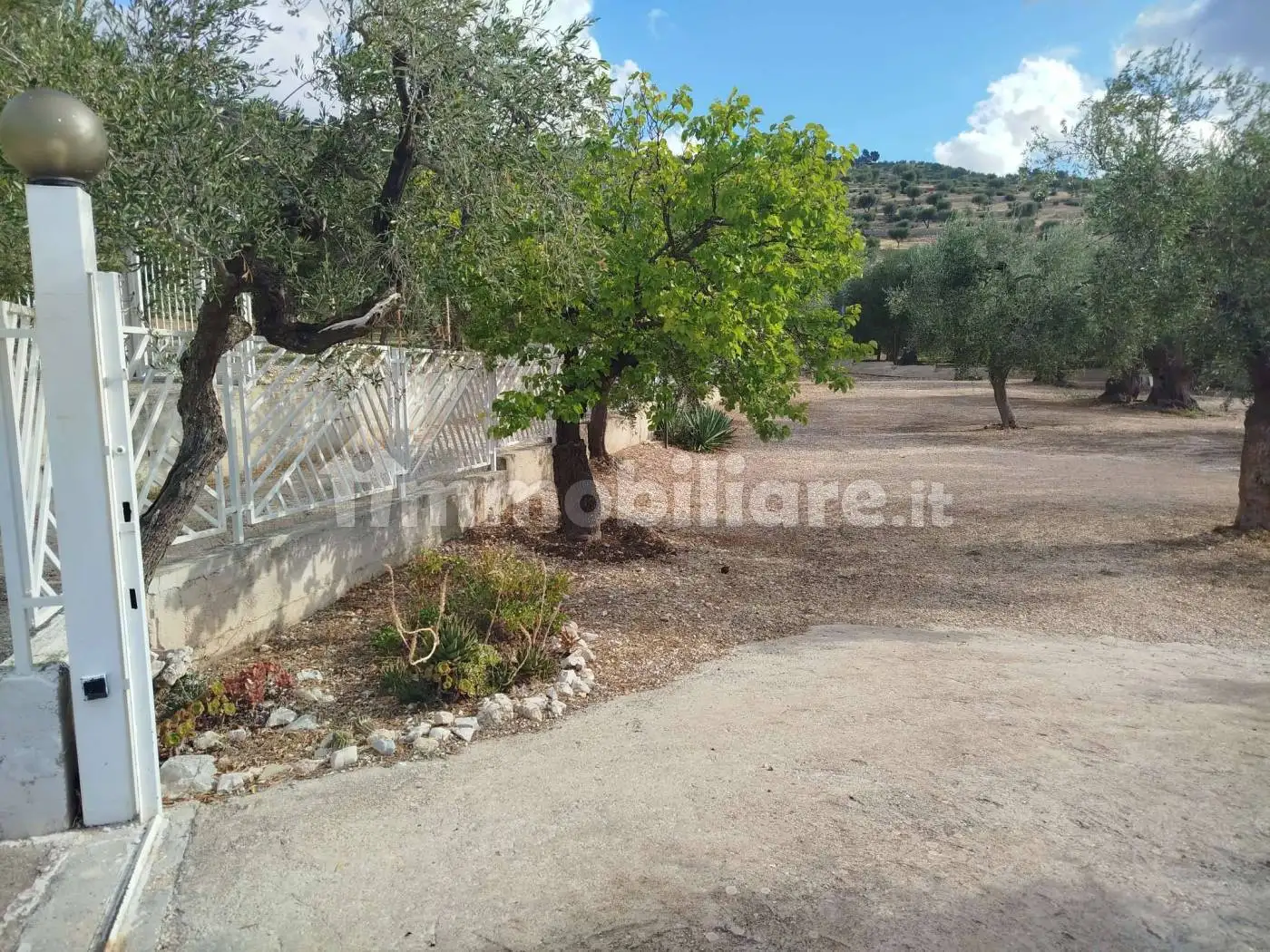 Casa indipendente in vendita a Mattinata