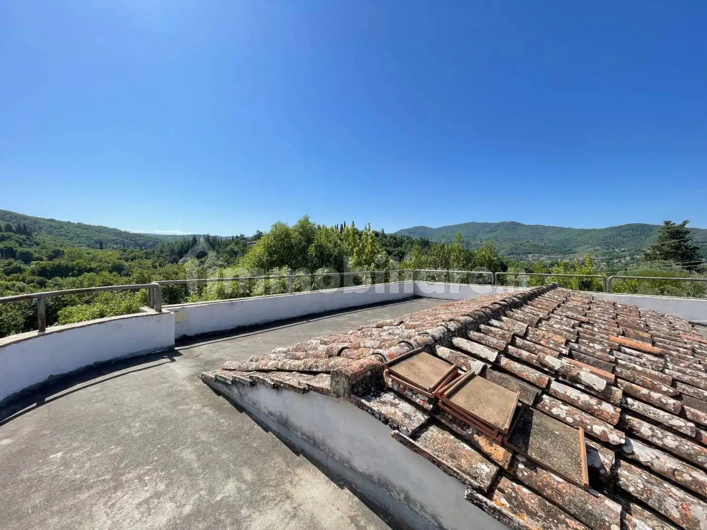 Villa in vendita a Arezzo