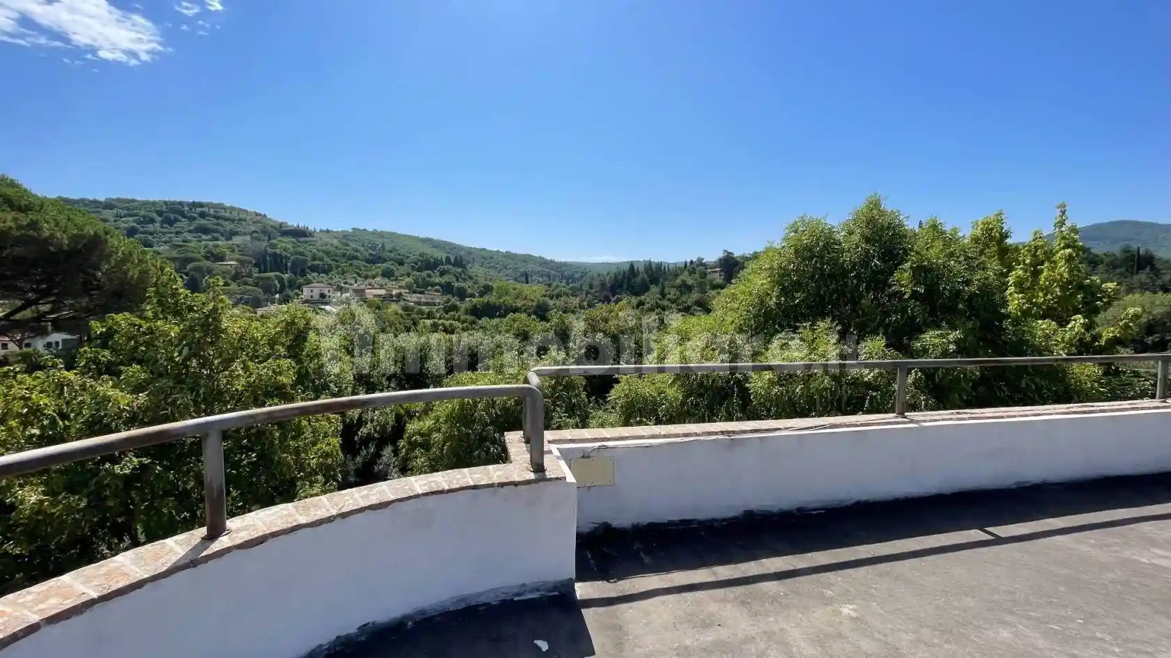 Villa unifamiliare via Simone Martini, Santa Maria delle Grazie, Arezzo - foto 4