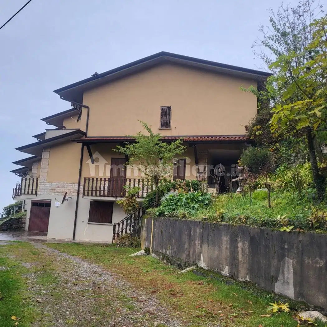 Appartamento in vendita a Grone