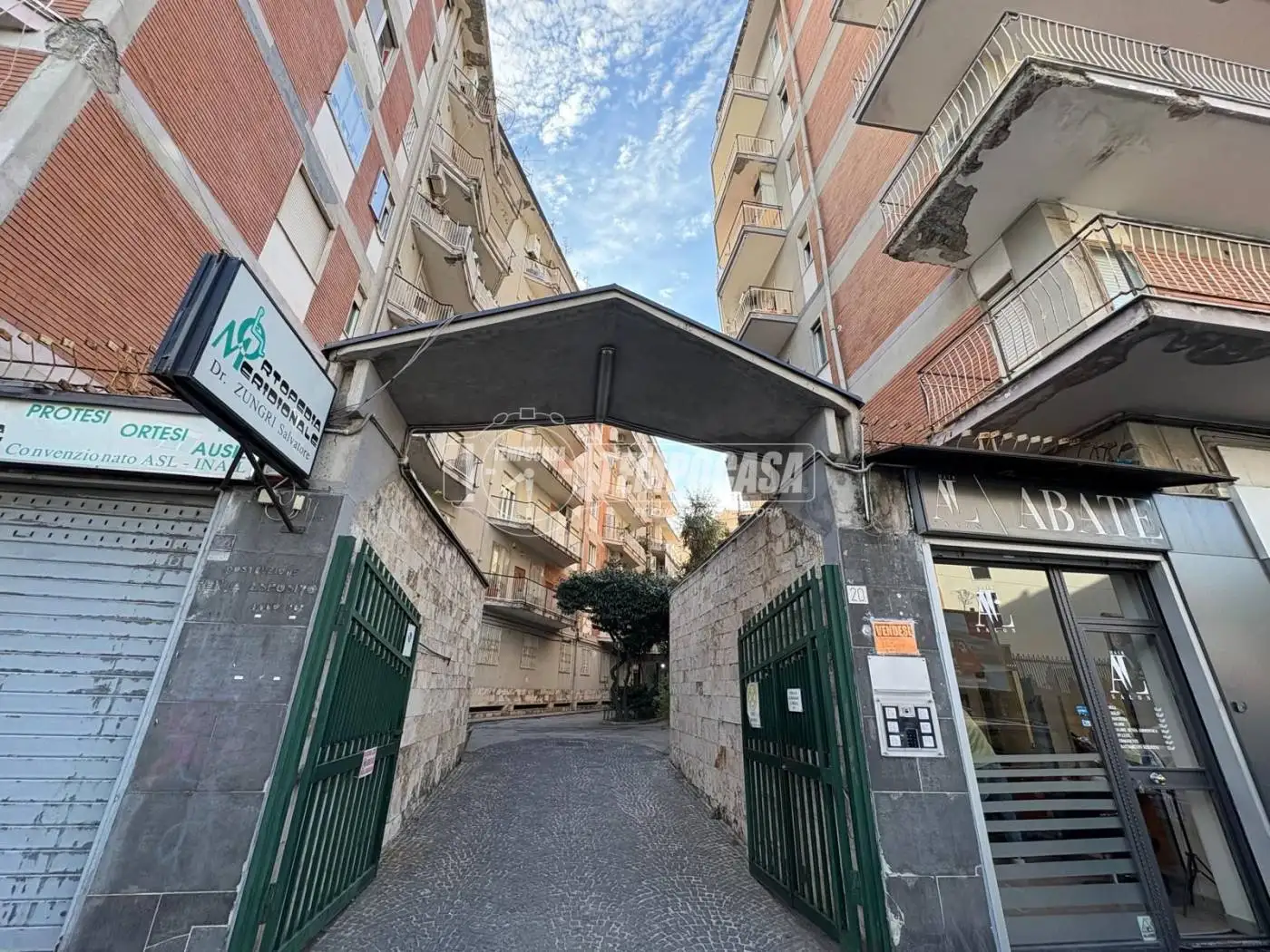 Appartamento in vendita a Napoli