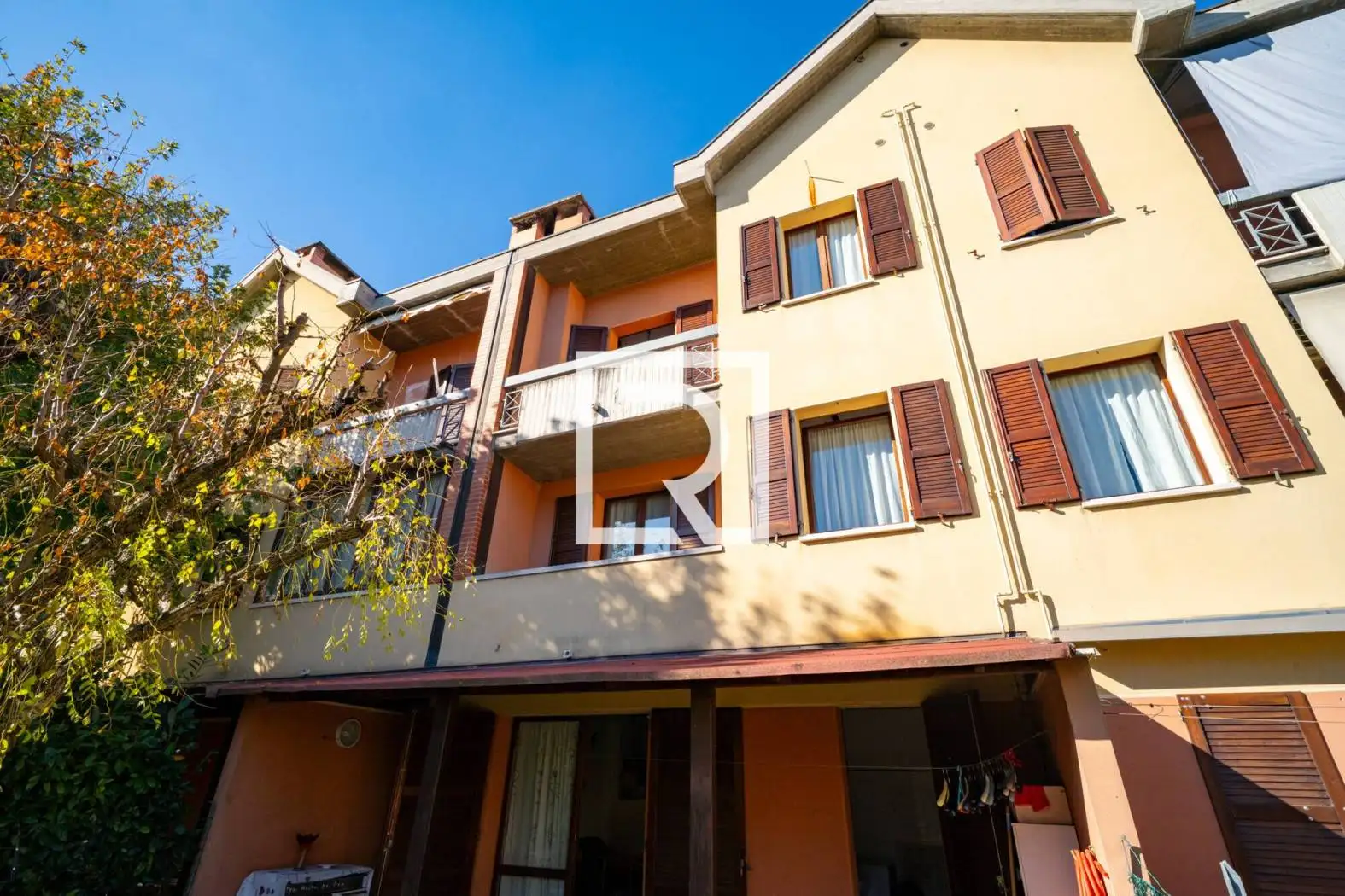 Palazzo - Edificio in vendita a Cesena