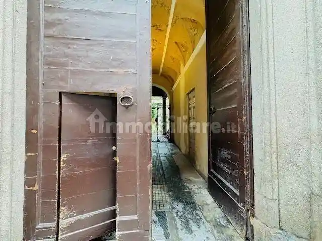 Bilocale ottimo stato, secondo piano, Centro Storico, Como - foto 3