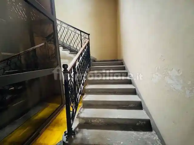 Bilocale ottimo stato, secondo piano, Centro Storico, Como - foto 5