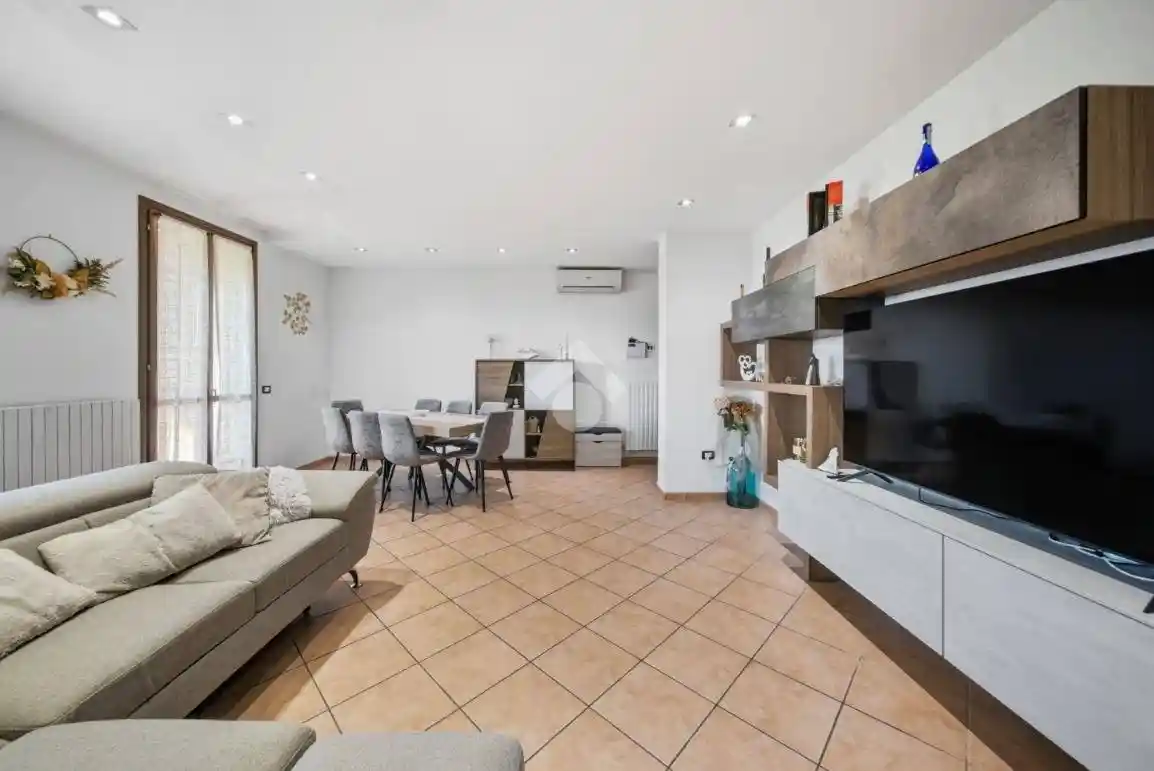 Trilocale via Giambattista Vico 190, Gaida - Cadè, Reggio Emilia - foto 3