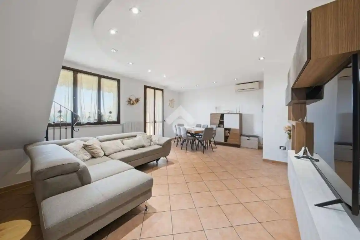 Trilocale via Giambattista Vico 190, Gaida - Cadè, Reggio Emilia - foto 5