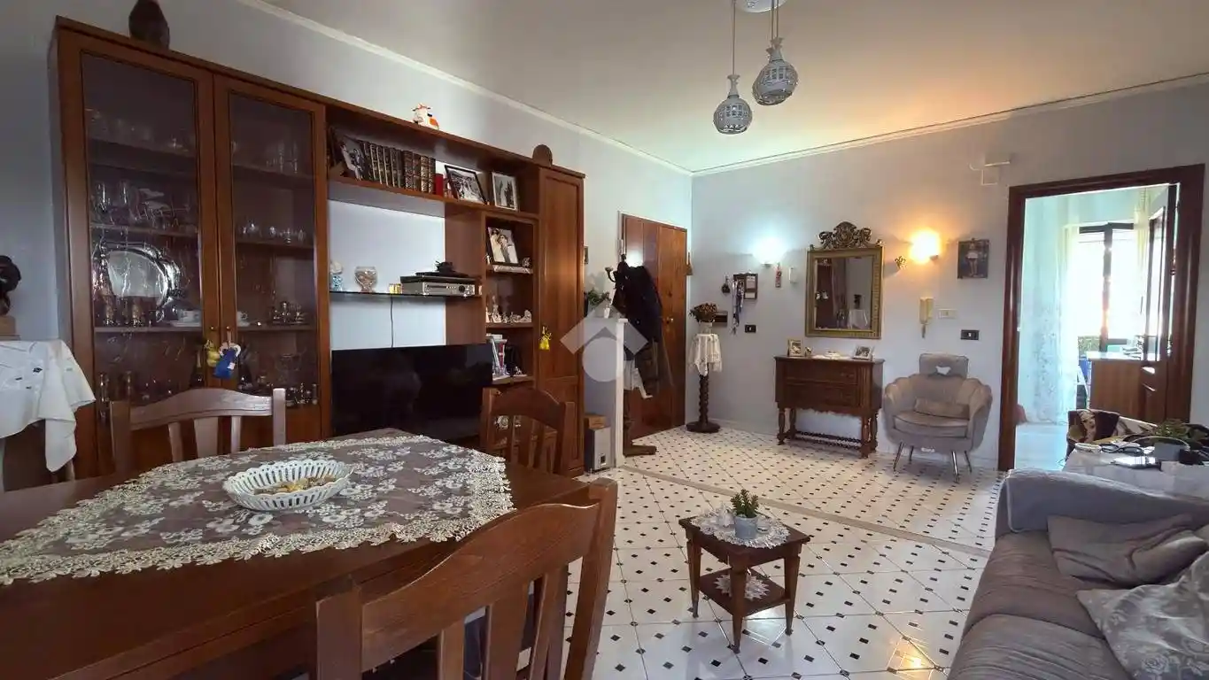 Trilocale via Nicola Nicolini 68, San Carlo All'Arena, Napoli - foto 3