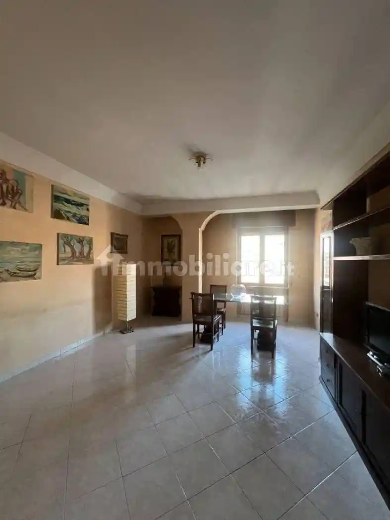 Appartamento in vendita a Piacenza