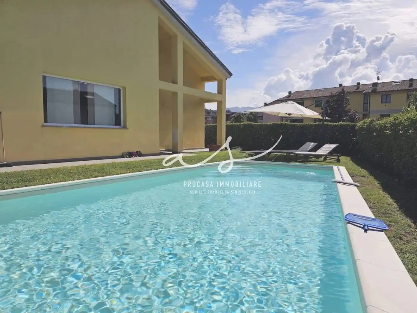 Villa in vendita a Sarzana