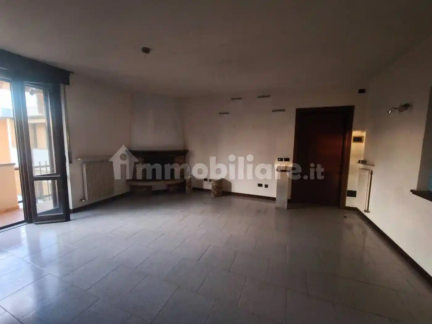 Quadrilocale via Giosuè Carducci, Centro, Carpaneto Piacentino - foto 4