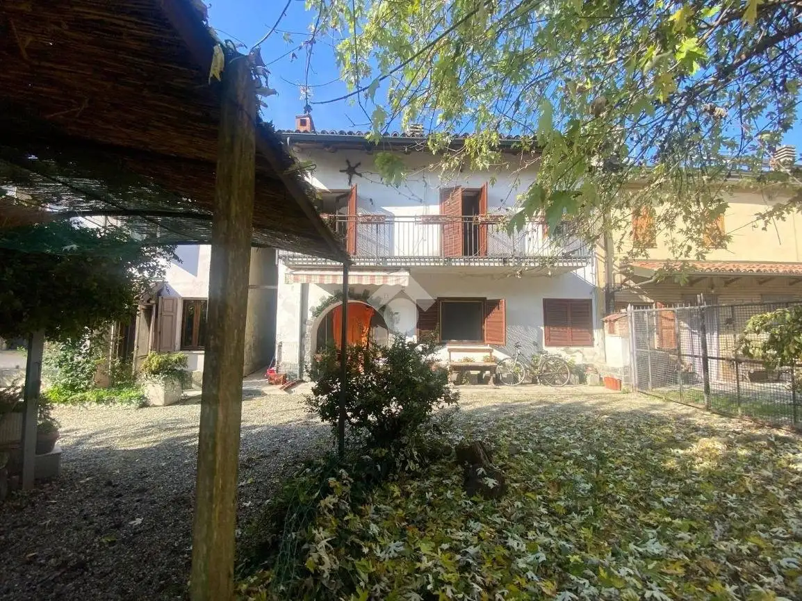 Terratetto plurifamiliare via Giuseppe Mazzini 13, Piovera, Alluvioni Piovera - foto 5