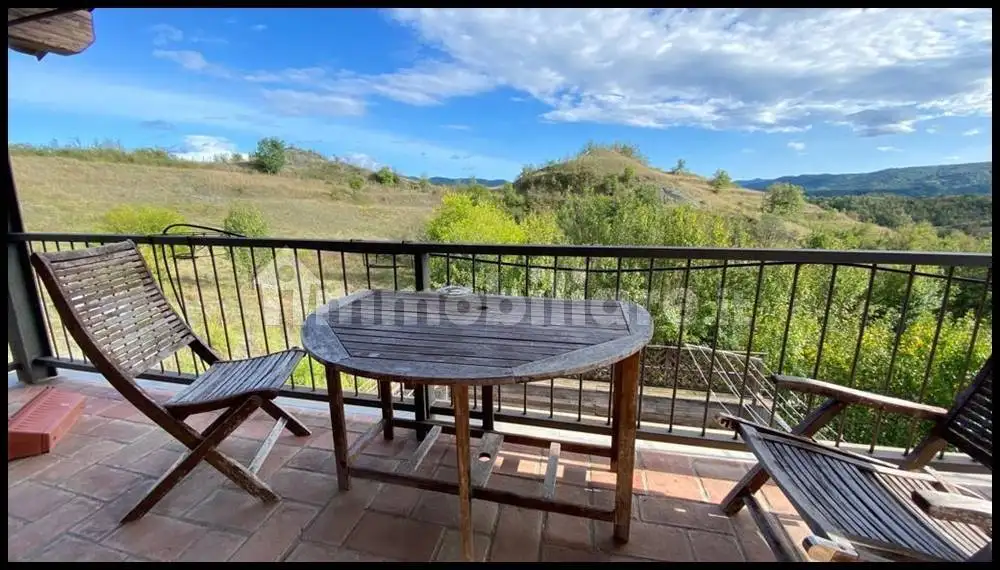 Villa in vendita a Mioglia