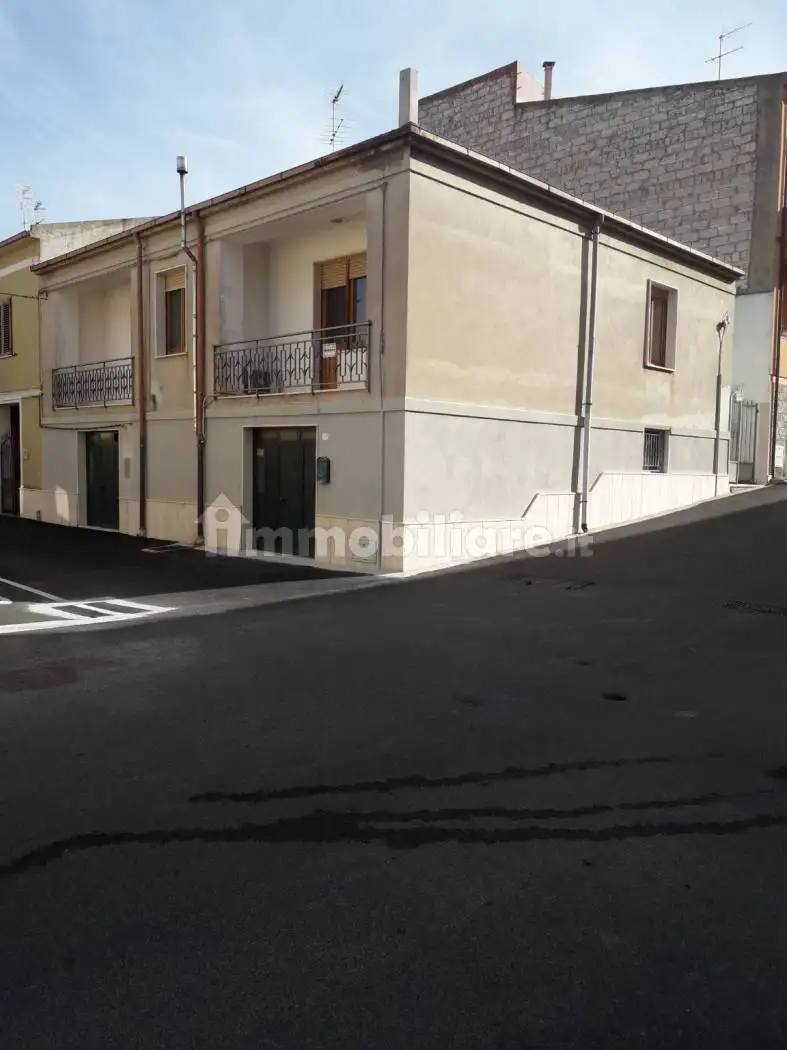 Appartamento in vendita a Sennori