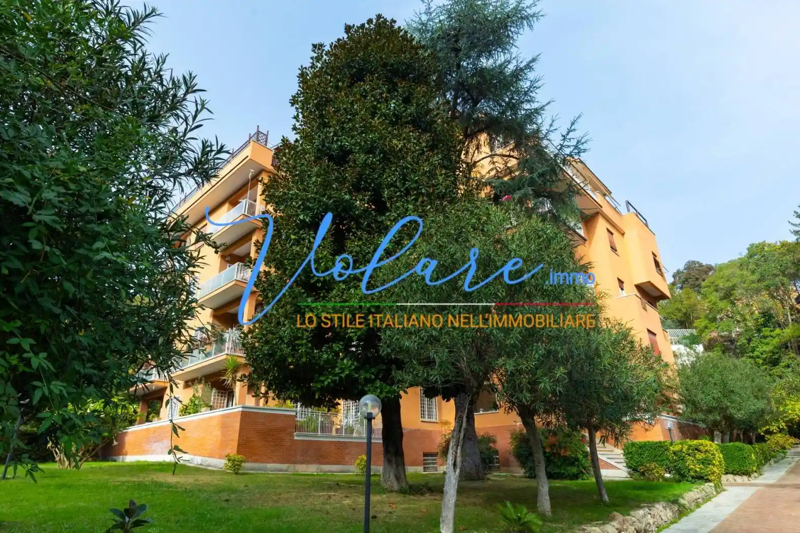 Appartamento in vendita a Roma