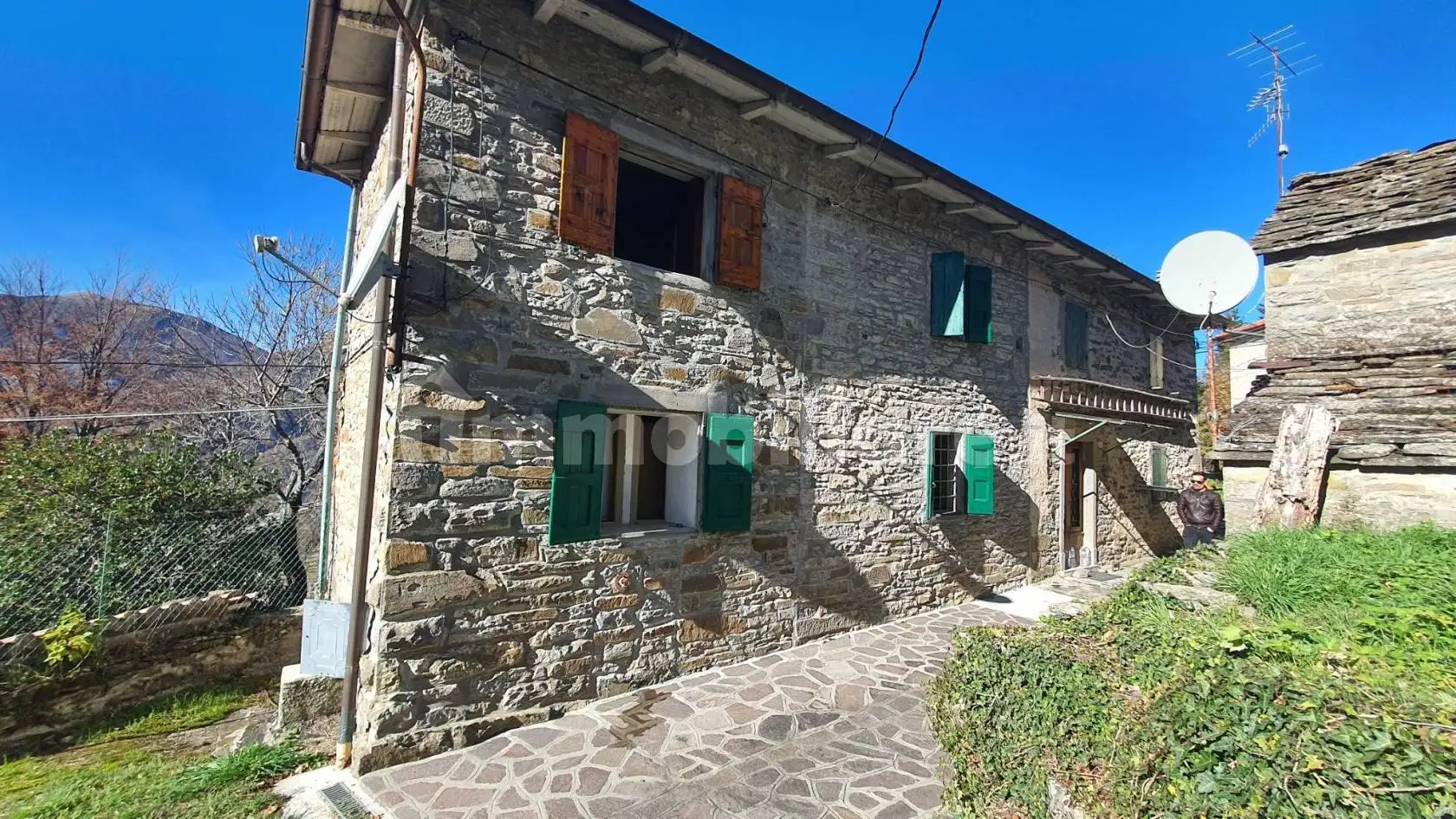 Casa indipendente in vendita a Alto Reno Terme