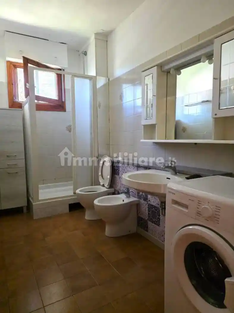 Trilocale buono stato, secondo piano, Tortaia, Arezzo - foto 3