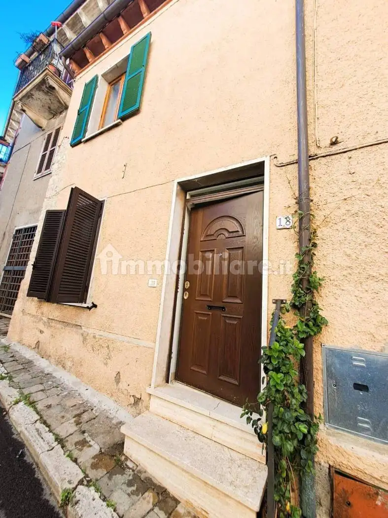 Appartamento in vendita a Alviano