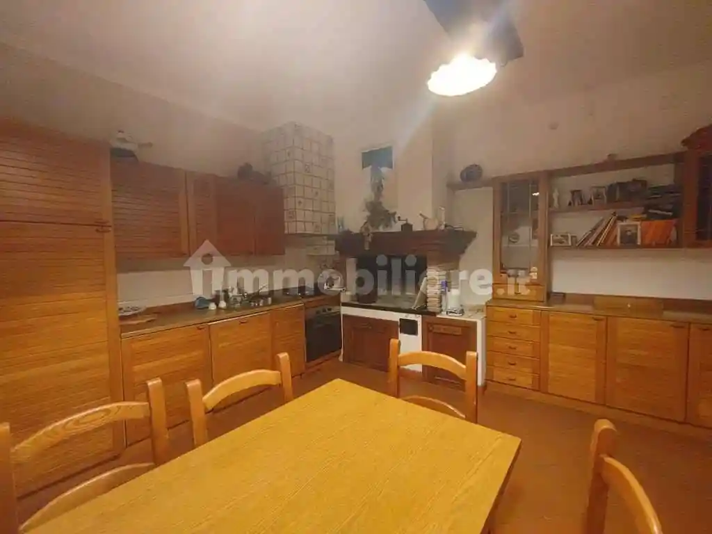 Villa unifamiliare, buono stato, 160 m², Centro Storico, Terni - foto 5