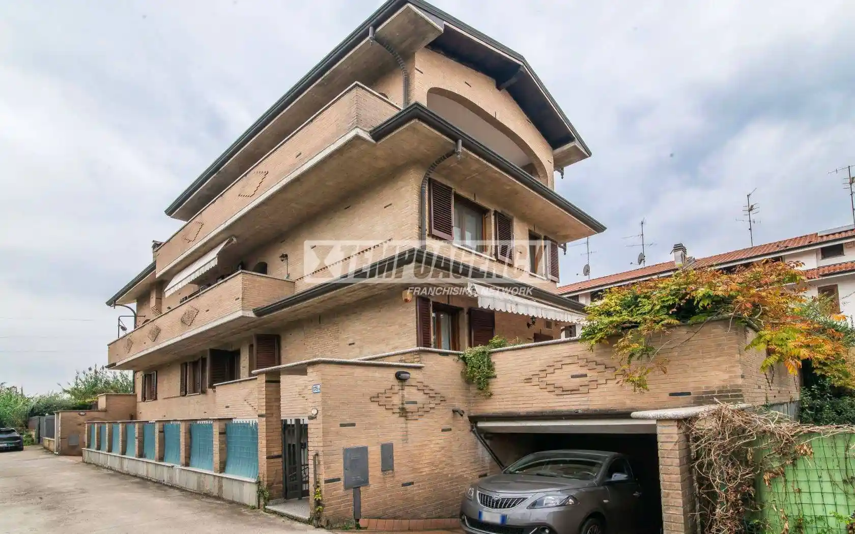 Villa in vendita a Garbagnate Milanese