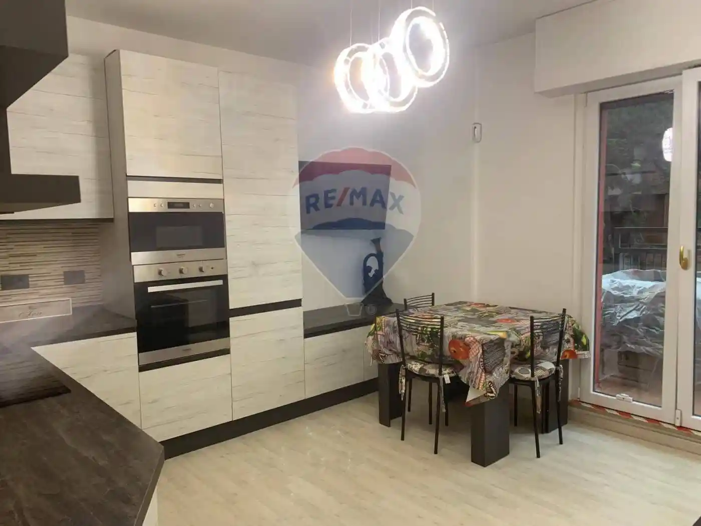 Monolocale viale Aguggiari 77, Montello, Varese - foto 5