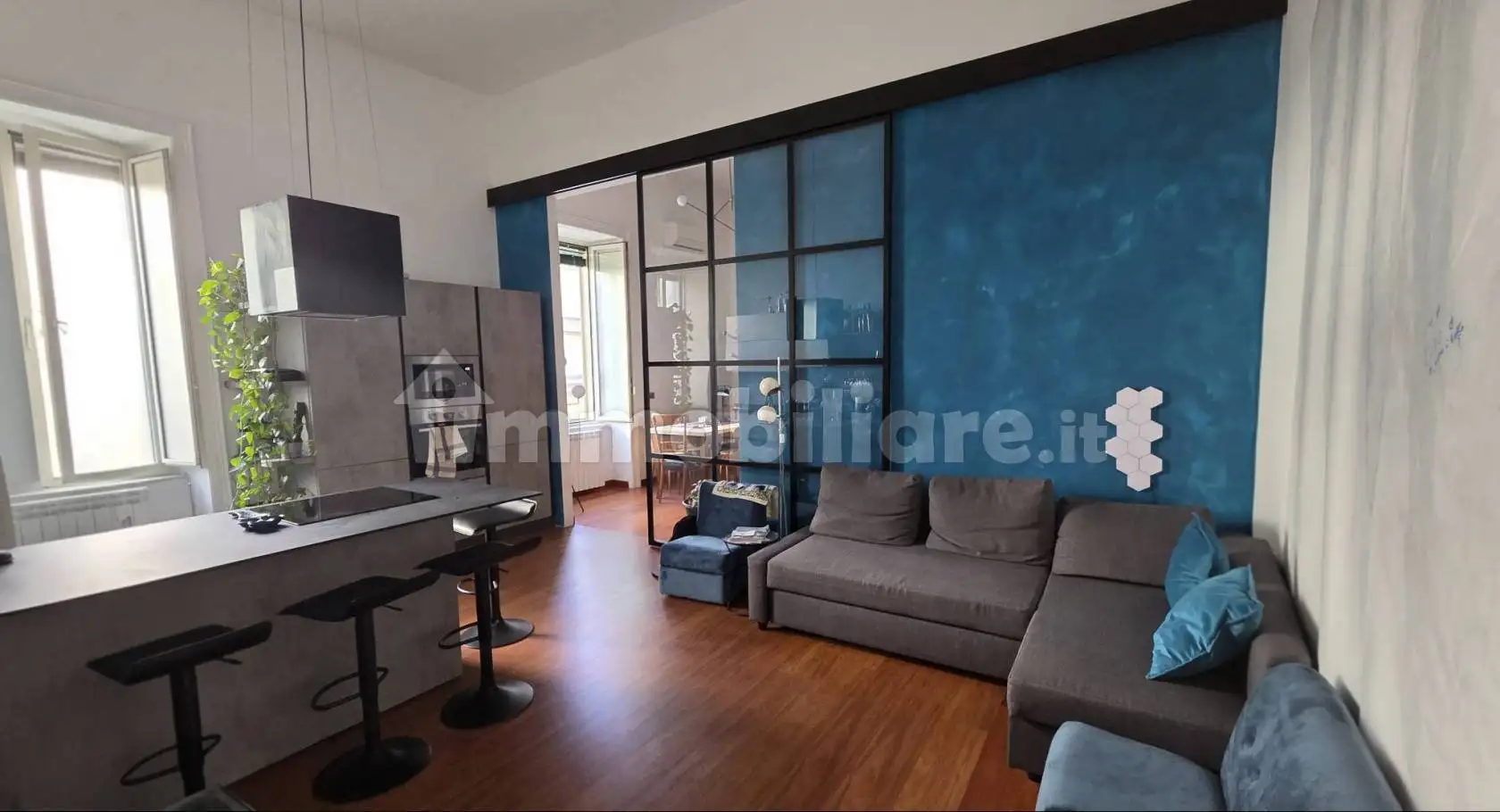 Appartamento in vendita a Napoli