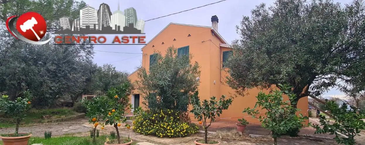 Villa in asta a Larino