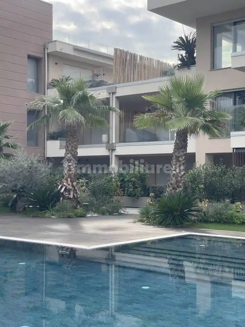 Appartamento in vendita a Desenzano del Garda