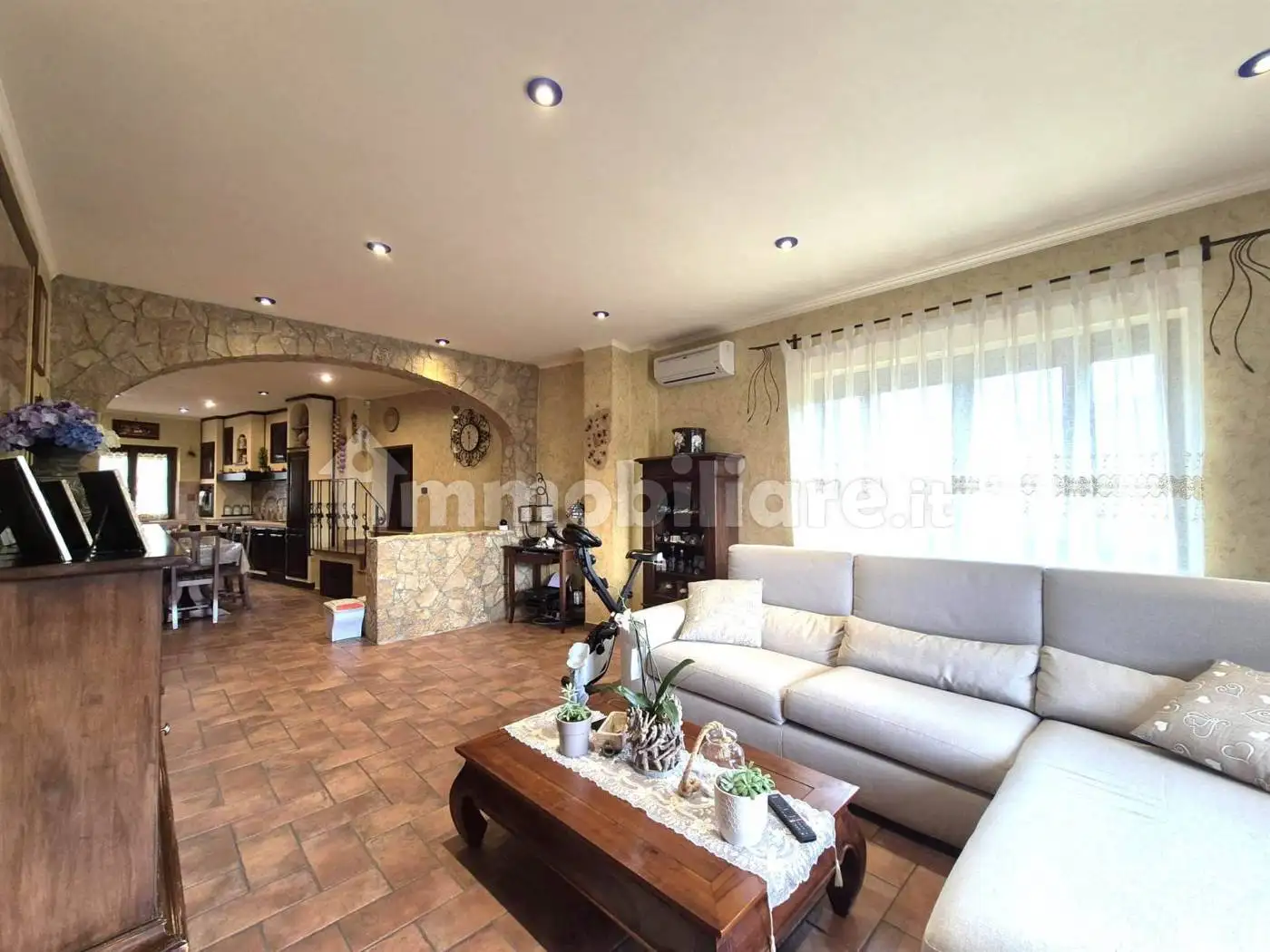 Appartamento in vendita a Faleria