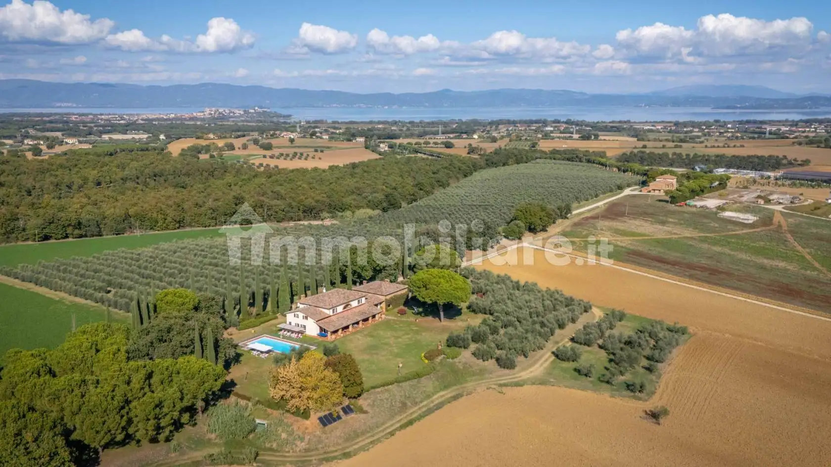 Rustico - Casale in vendita a Castiglione del Lago