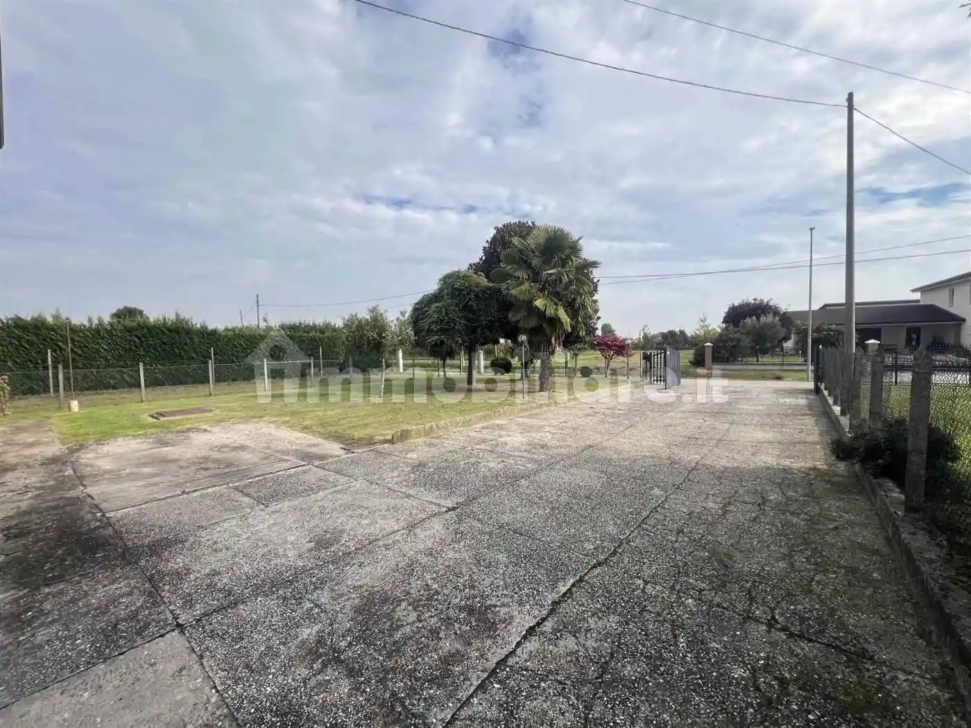 Terratetto unifamiliare 152 m², buono stato, Arre - foto 2