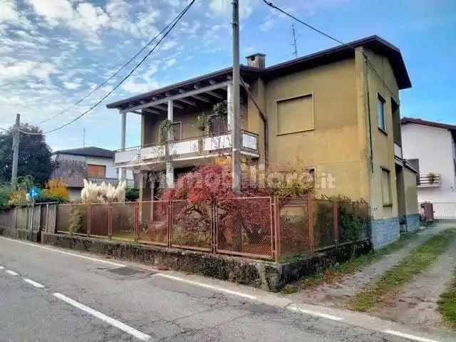 Appartamento in vendita a Fagnano Olona