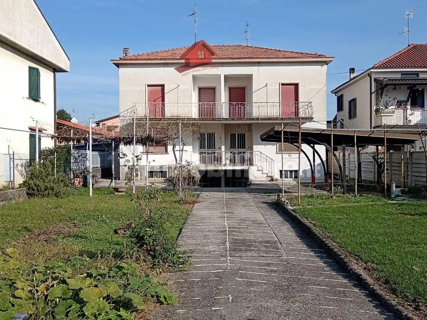 Villa in vendita a Brembate